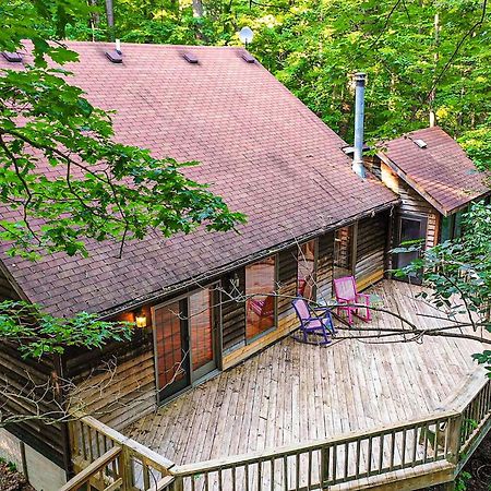 Huge Cabin W Hot Tub, Deck, Grill, Fire Pit, Wifi Berkeley Springs Exterior photo